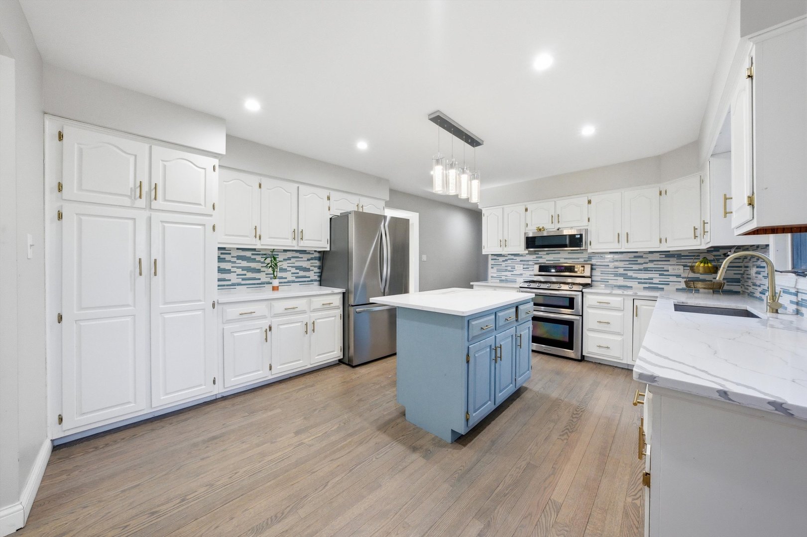 1 Longwood Way, Lemont, IL 60439