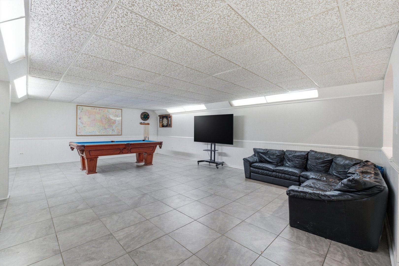 1 Longwood Way, Lemont, IL 60439