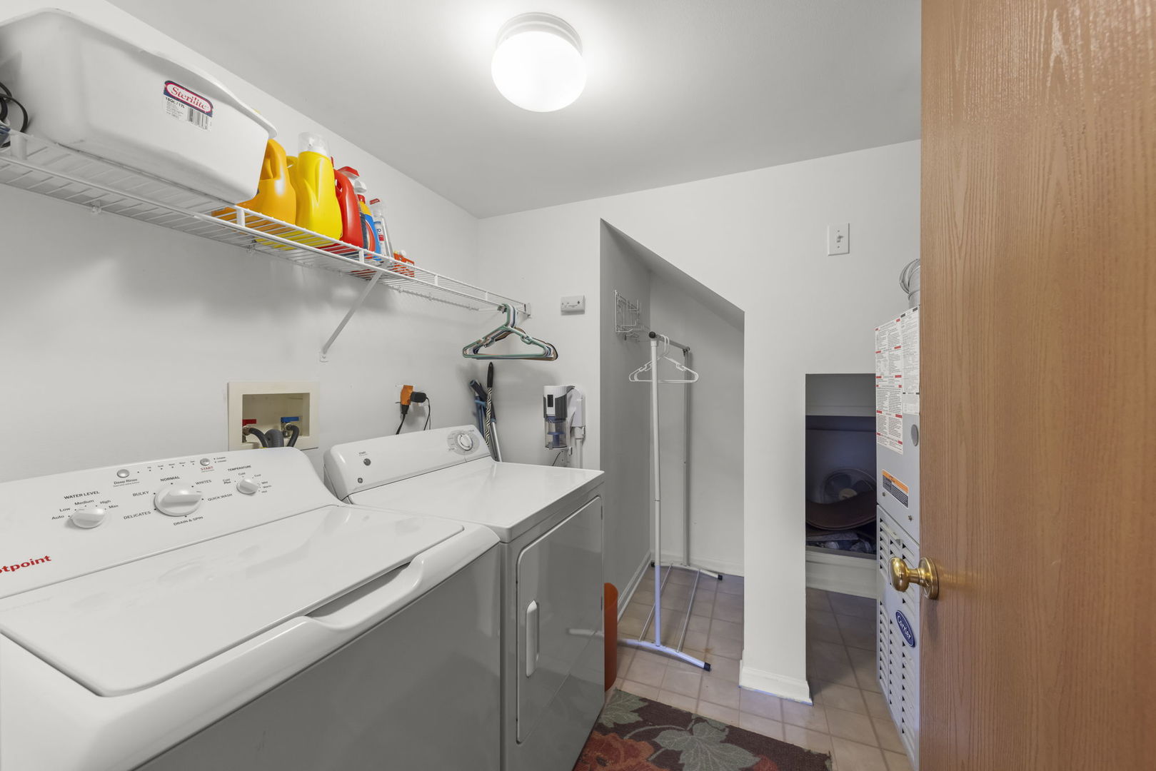 2924 Impressions Drive, Lake In The Hills, IL 60156