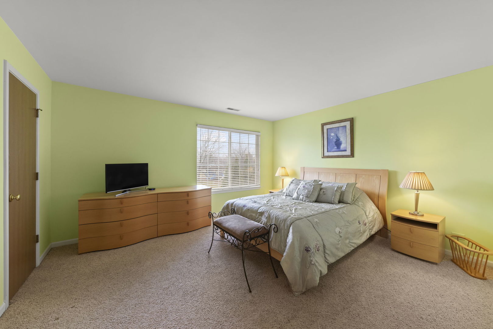 2924 Impressions Drive, Lake In The Hills, IL 60156