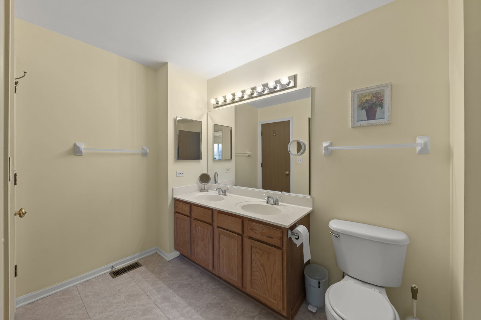 2924 Impressions Drive, Lake In The Hills, IL 60156