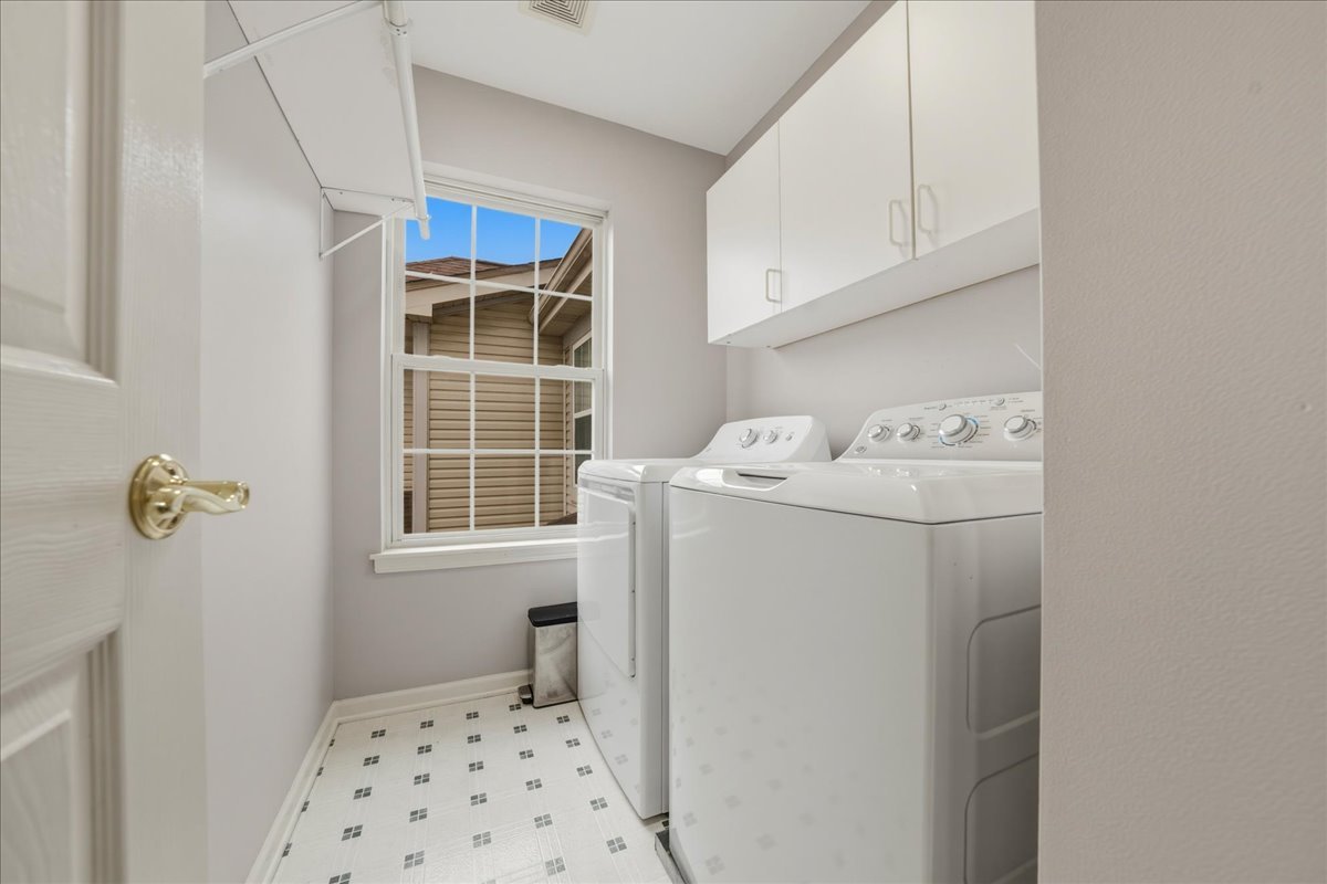 3385 Saint Michel Court, St. Charles, IL 60175