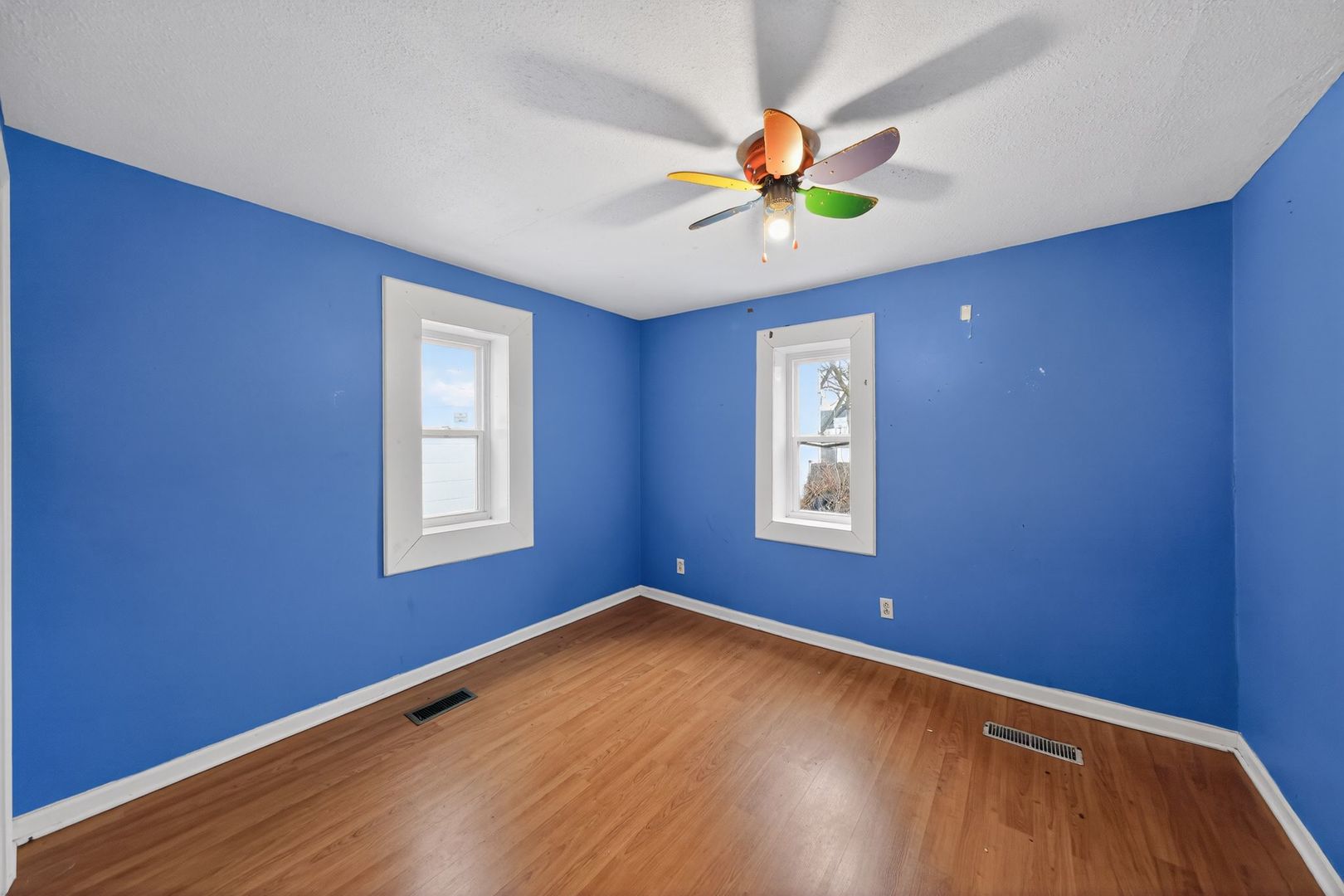 3249 Gilead Avenue, Zion, IL 60099