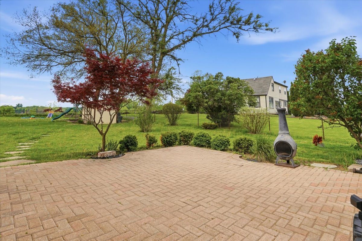 415 Garfield Road, Ingleside, IL 60041
