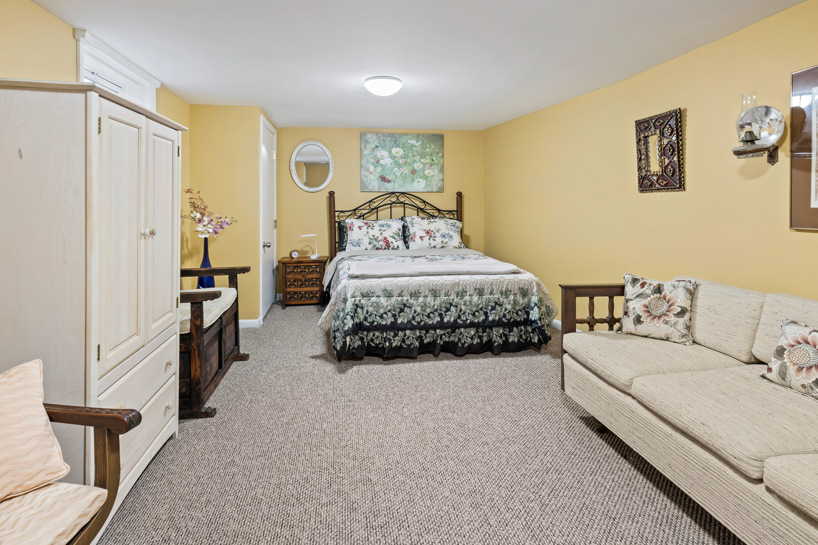 7934 Lotus Avenue, Morton Grove, IL 60053