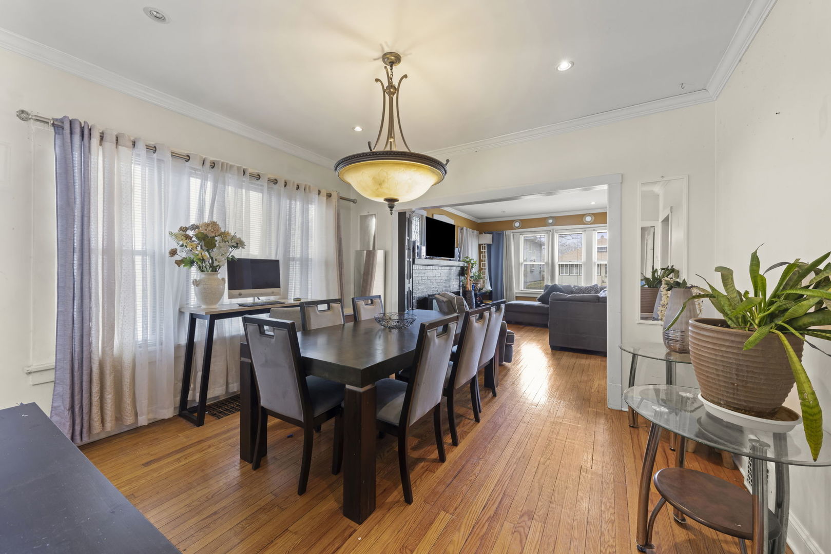 630 Thomas Avenue, Forest Park, IL 60130