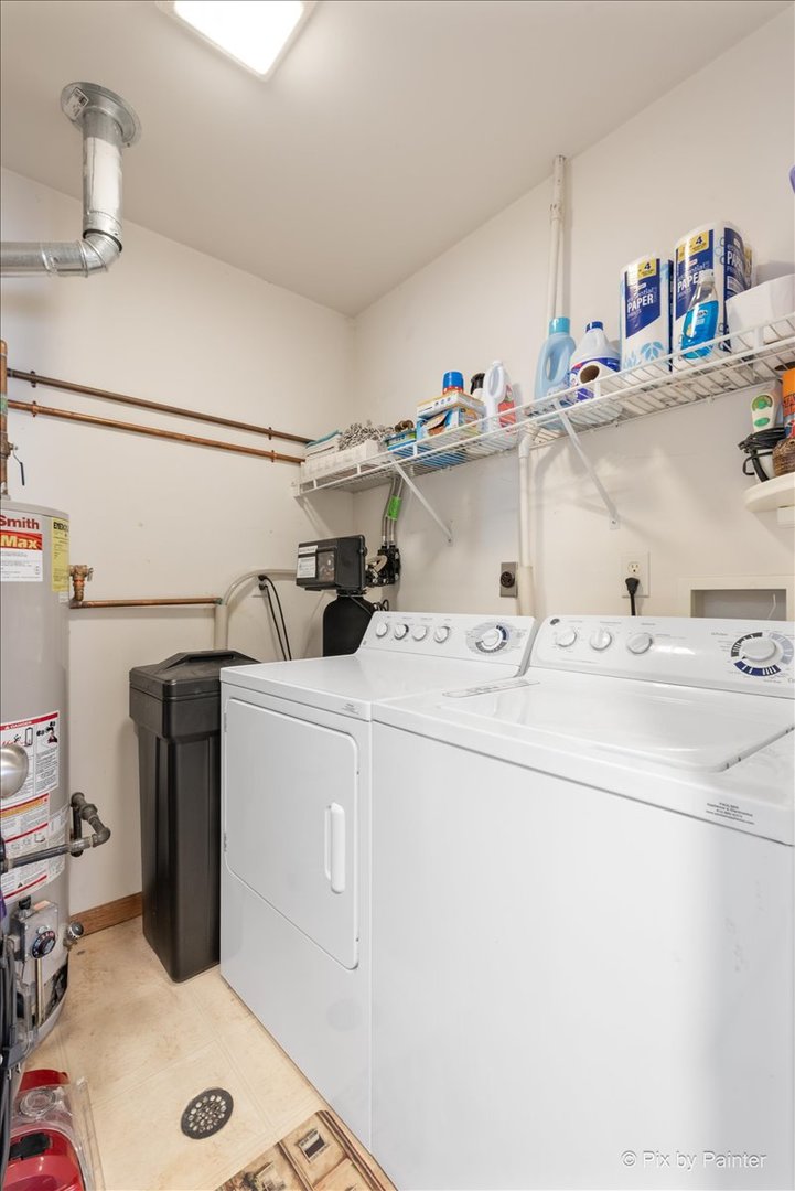 163 McLaren Drive #163, Sycamore, IL 60178