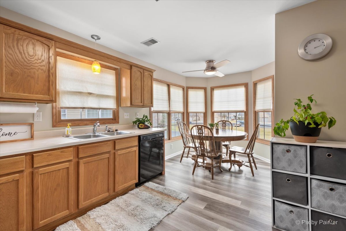 163 McLaren Drive #163, Sycamore, IL 60178