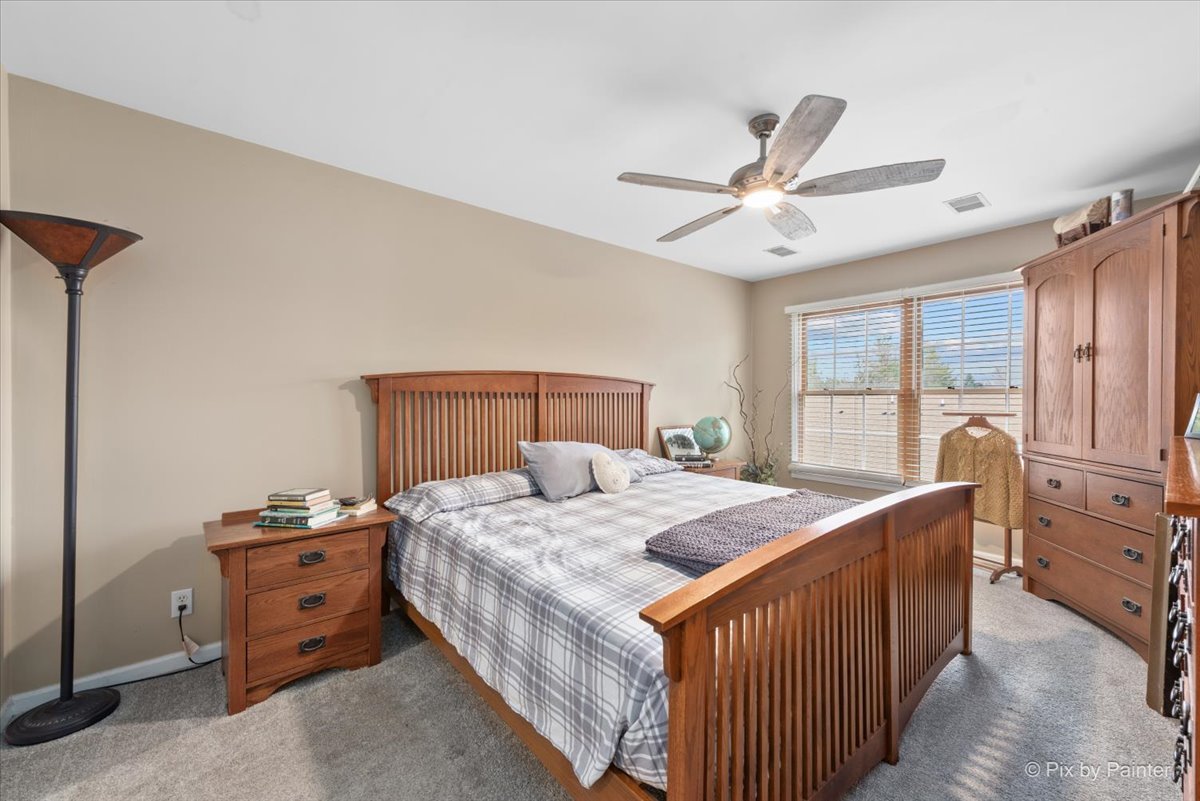 163 McLaren Drive #163, Sycamore, IL 60178