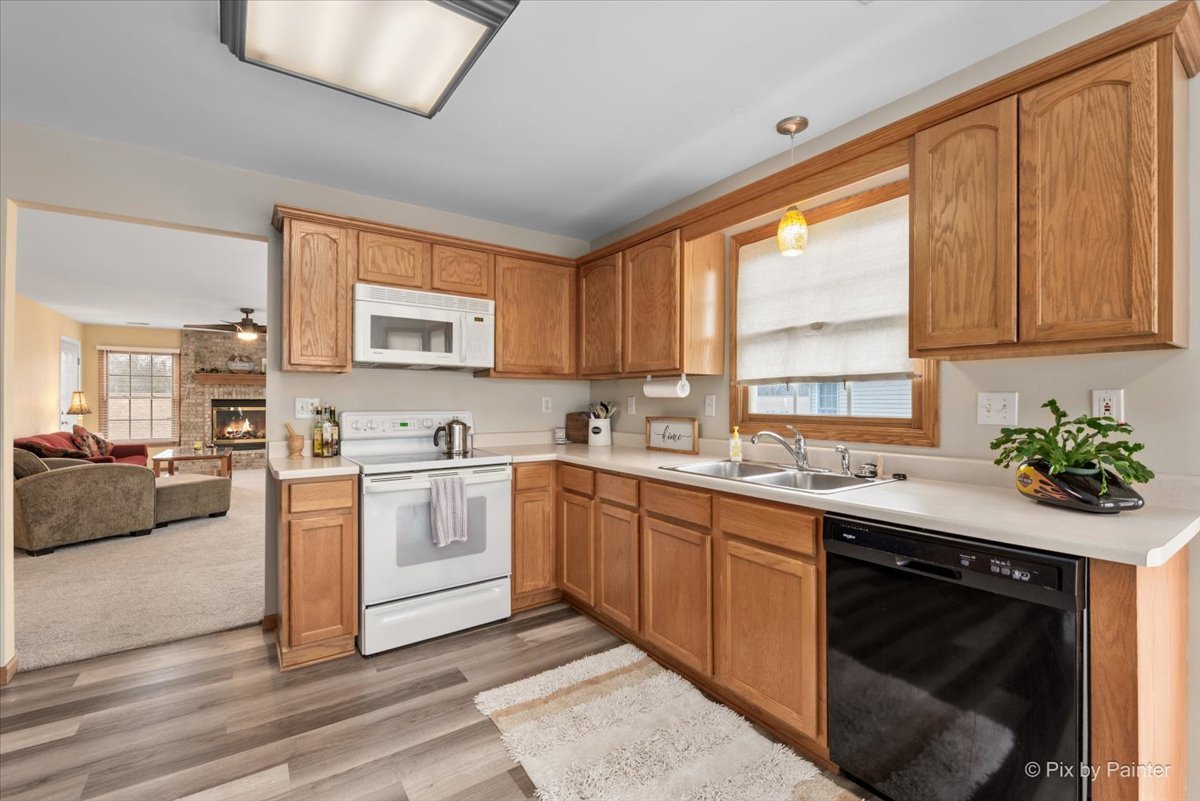 163 McLaren Drive #163, Sycamore, IL 60178