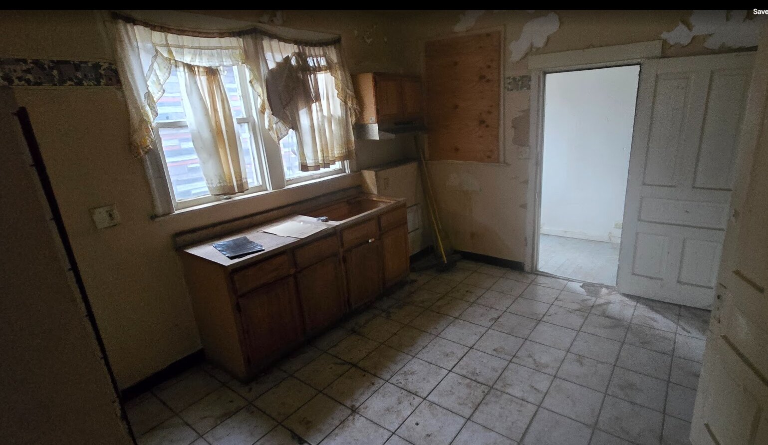 235 W 104th Street, Chicago, IL 60628