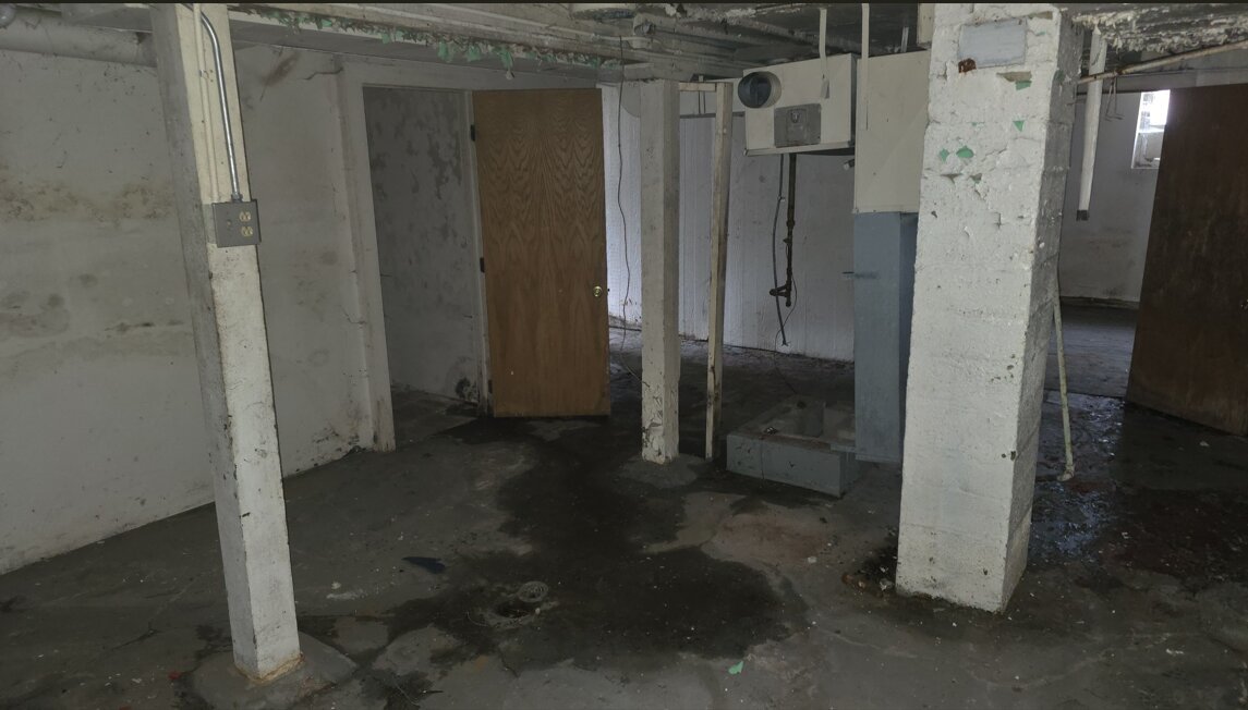 235 W 104th Street, Chicago, IL 60628