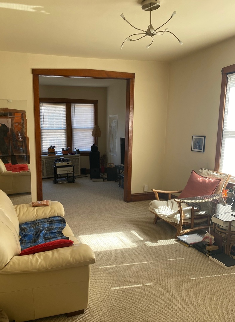 2724 N Melvina Avenue, Chicago, IL 60639