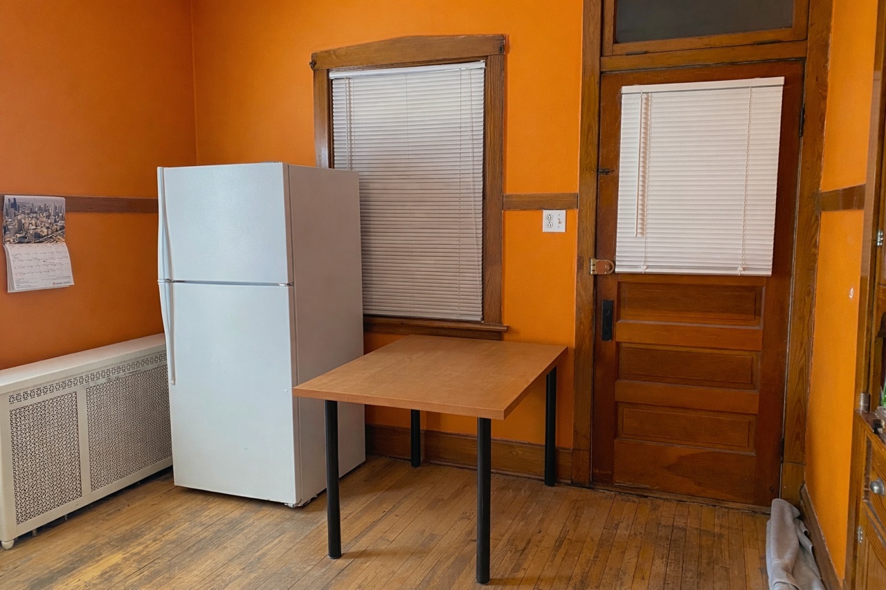 2724 N Melvina Avenue, Chicago, IL 60639