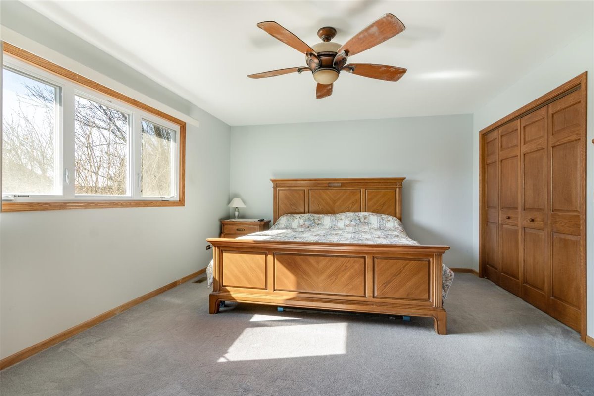 16641 W Oneida Drive, Lockport, IL 60441