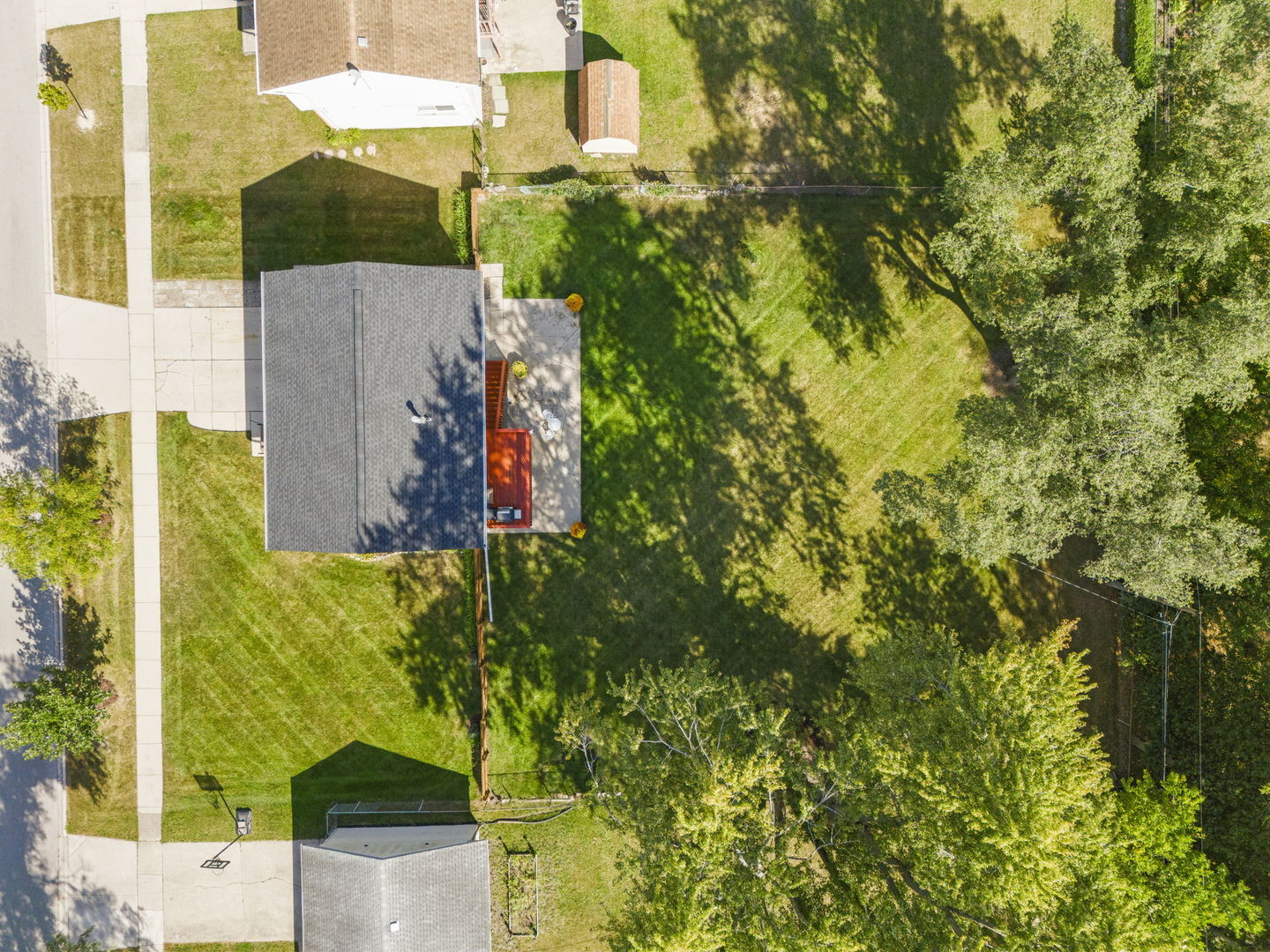 13 S Victoria Lane, Streamwood, IL 60107