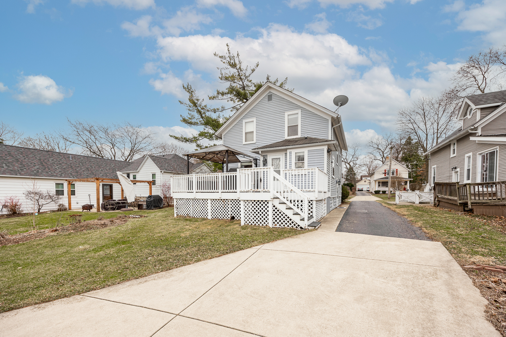 428 Hillside Avenue, Glen Ellyn, IL 60137