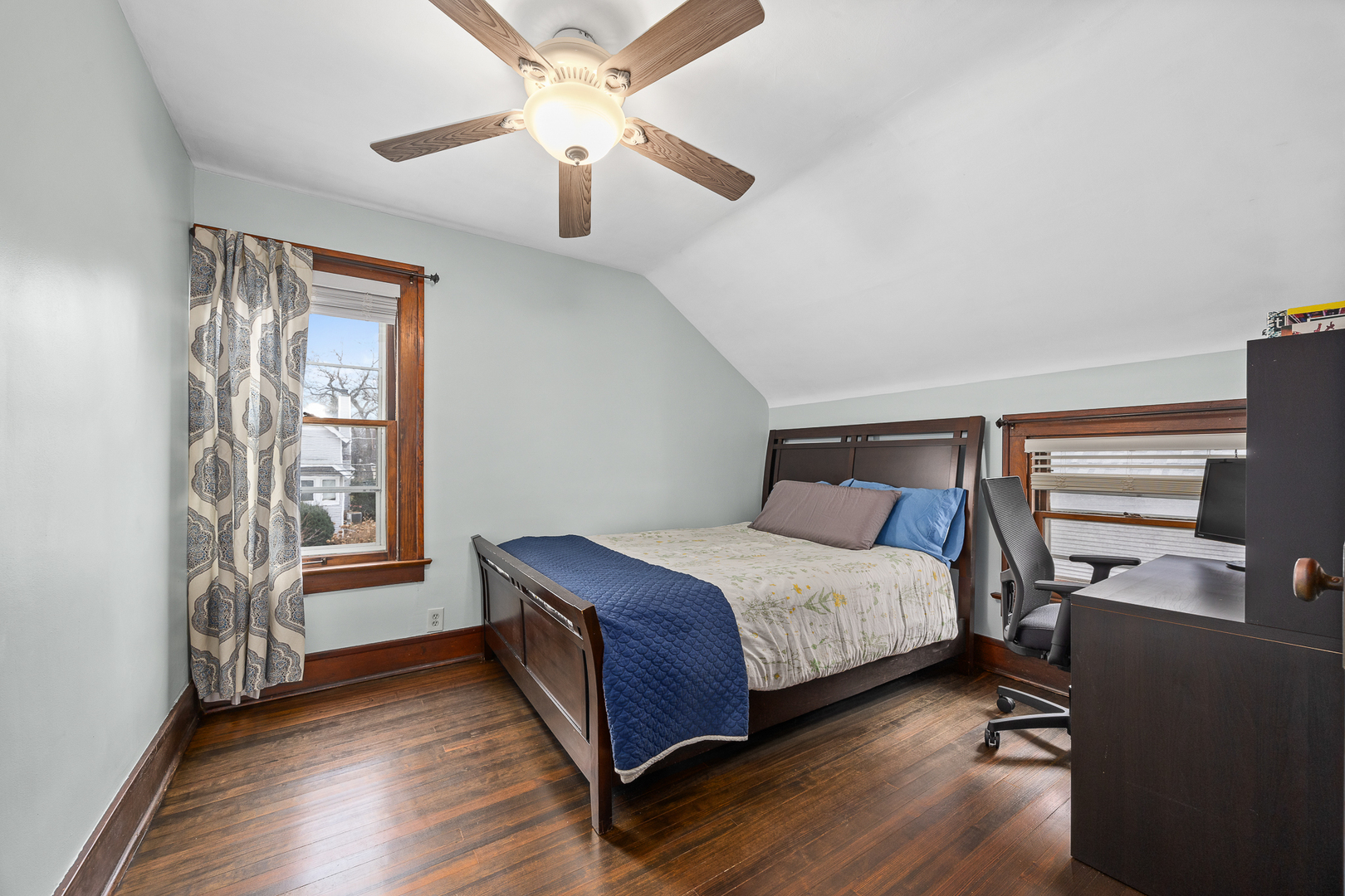 428 Hillside Avenue, Glen Ellyn, IL 60137