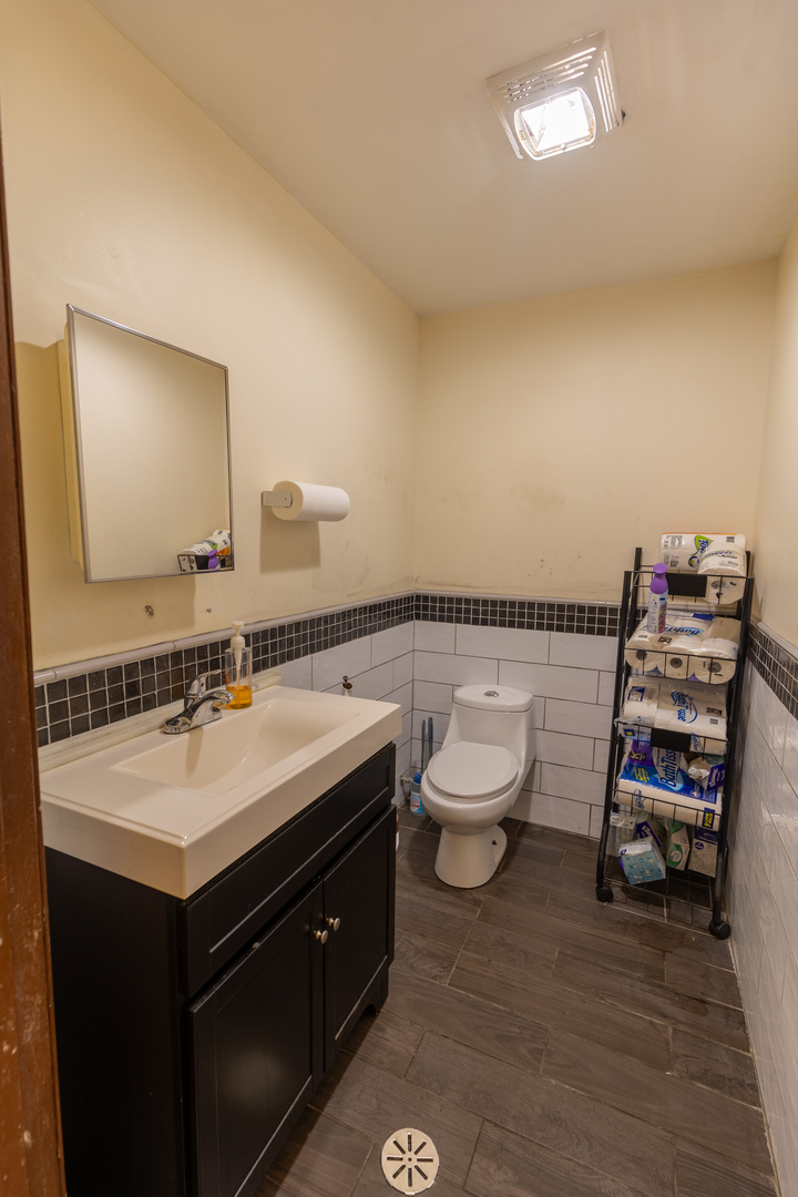 12541 Western Avenue, Blue Island, IL 60406