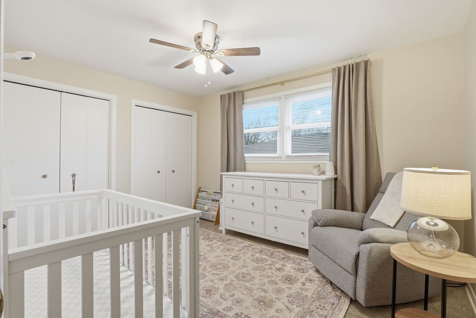 9S315 Cumnor Road, Downers Grove, IL 60516