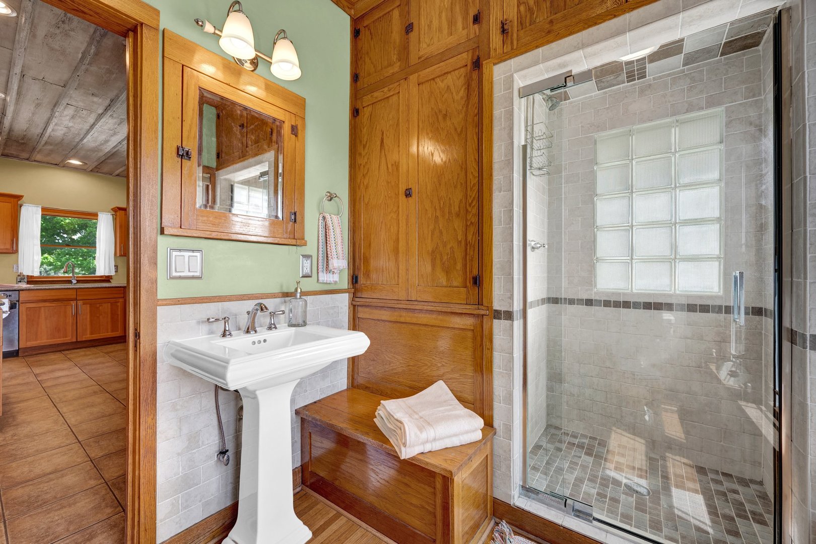 5664 Graff Road, Minier, IL 61759