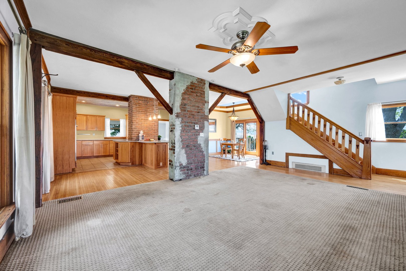 5664 Graff Road, Minier, IL 61759