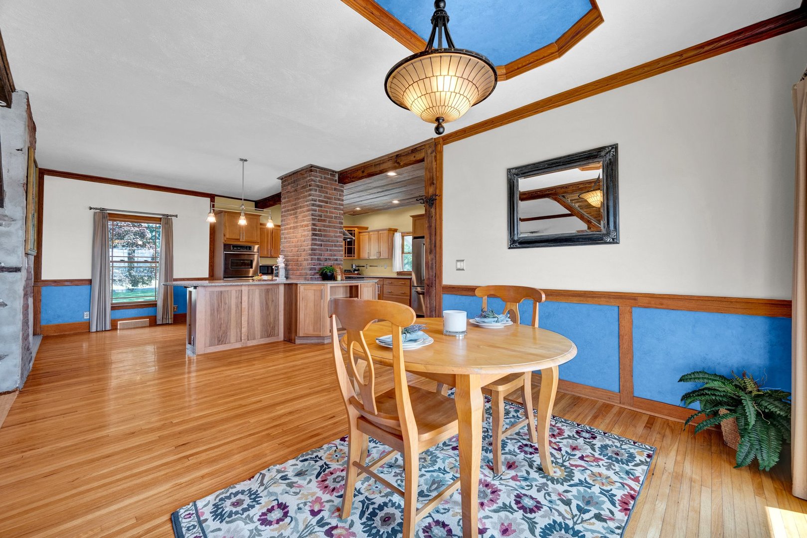 5664 Graff Road, Minier, IL 61759