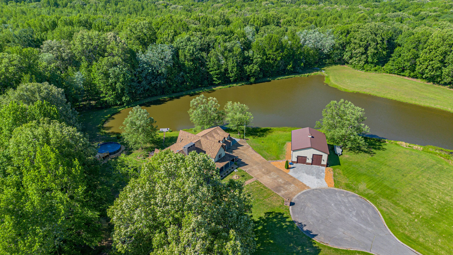 5 Woodhaven Estates, Metropolis, IL 62960