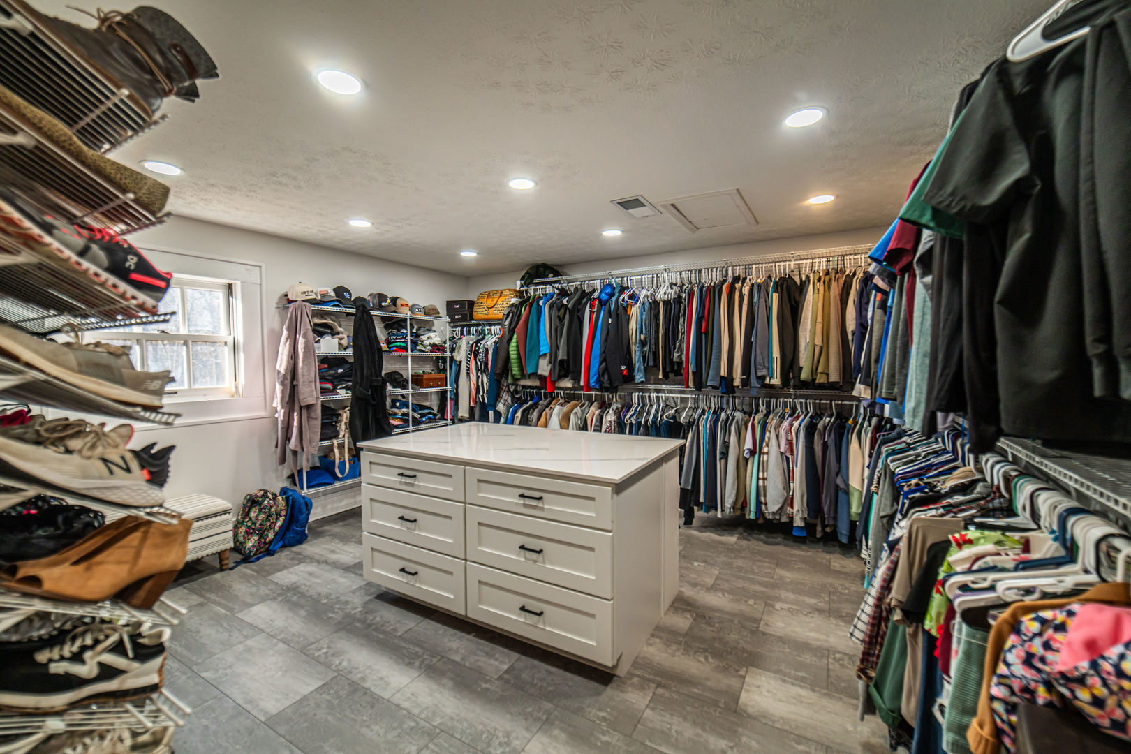 5 Woodhaven Estates, Metropolis, IL 62960