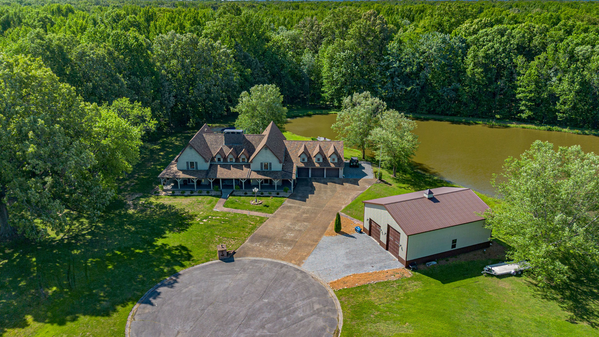 5 Woodhaven Estates, Metropolis, IL 62960