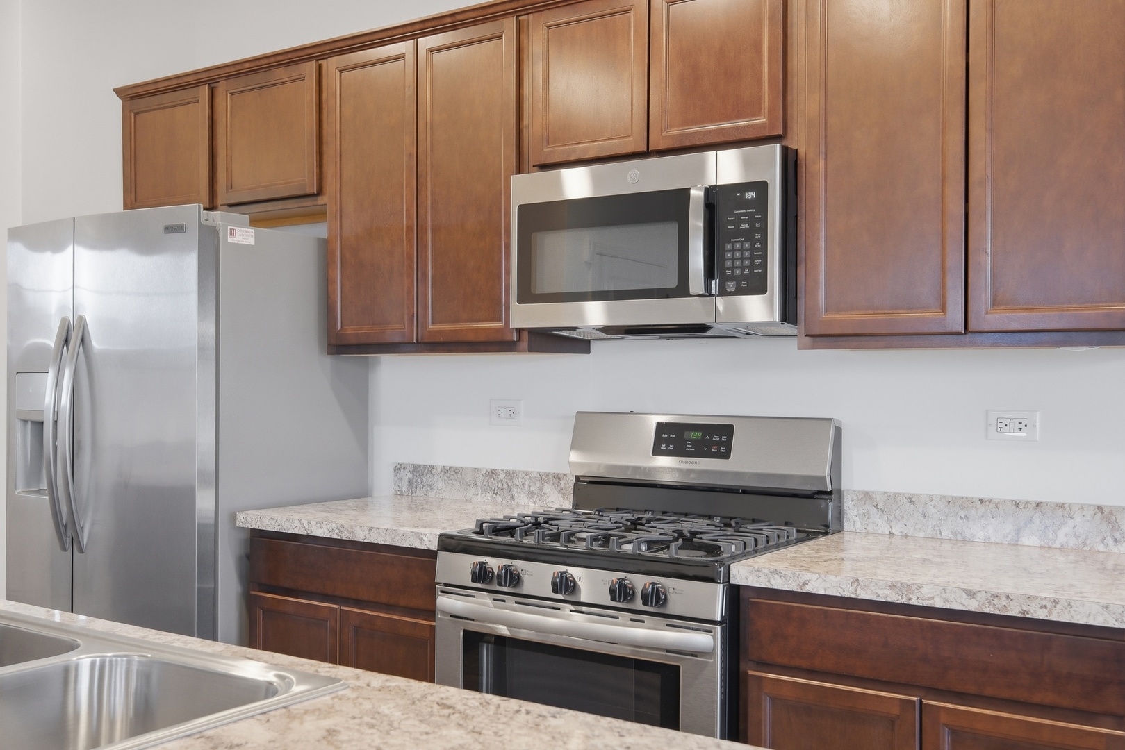 1882 Southern Circle #1882, Pingree Grove, IL 60140