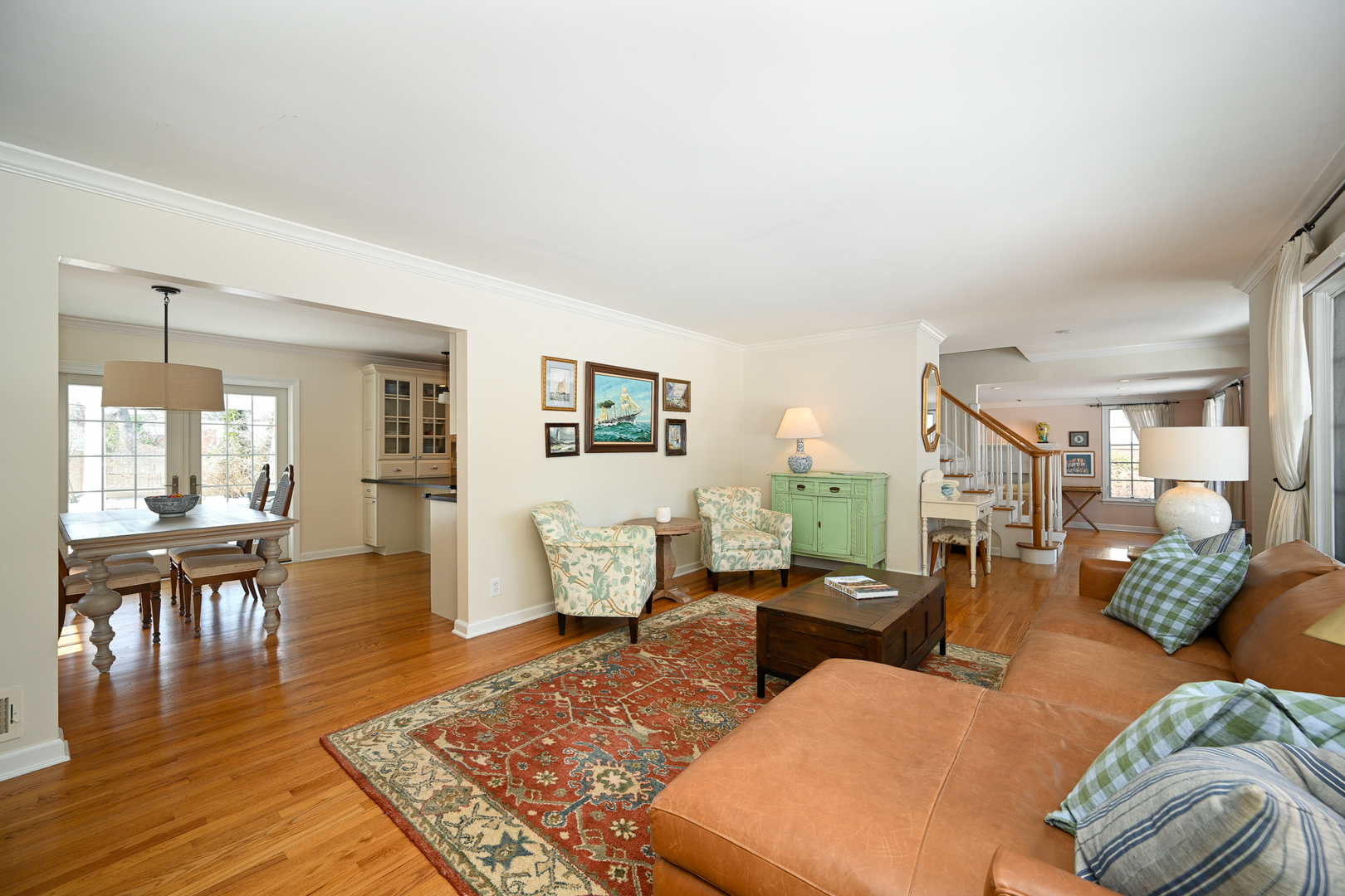 266 Exmoor Avenue, Glen Ellyn, IL 60137