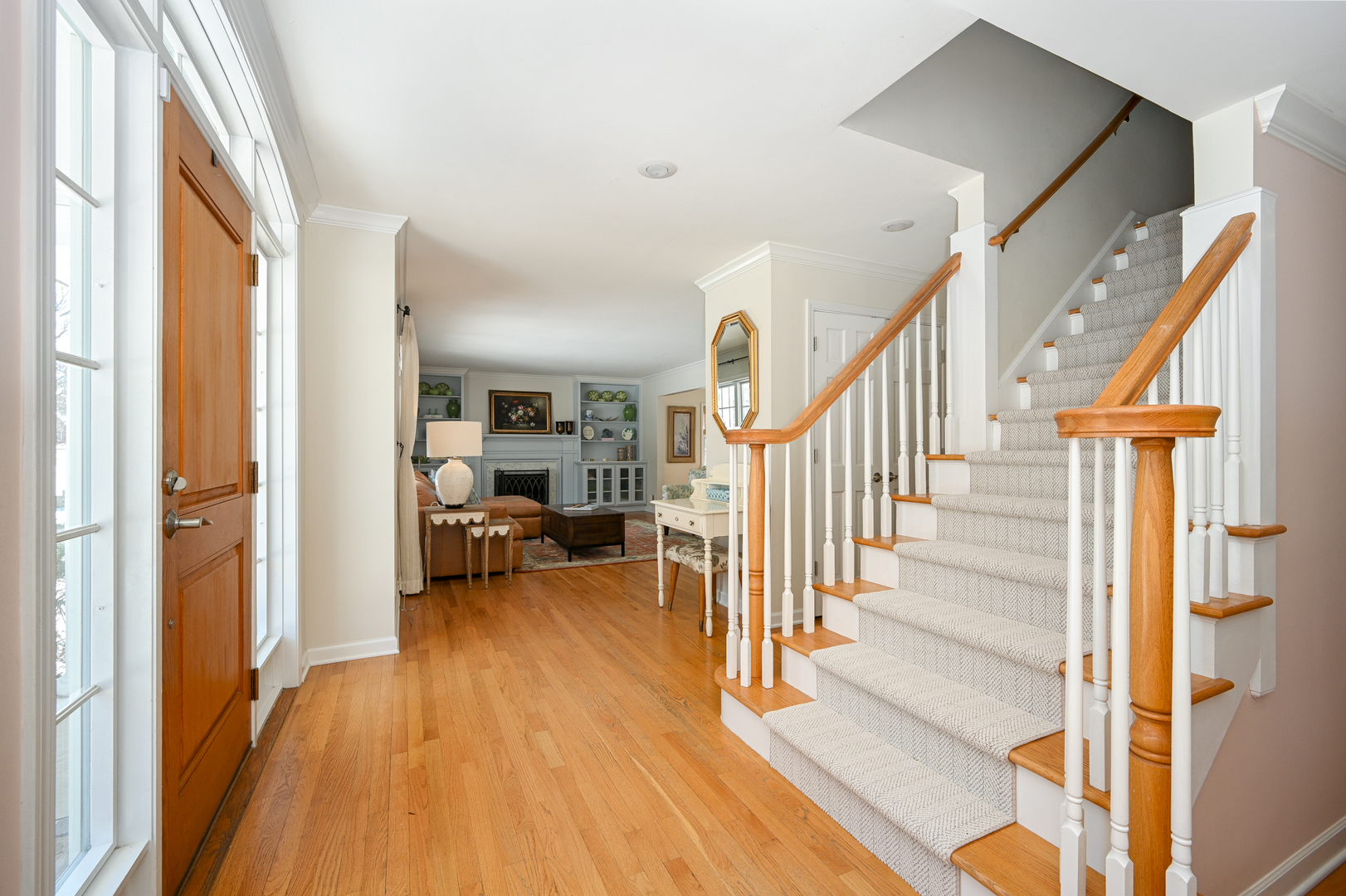 266 Exmoor Avenue, Glen Ellyn, IL 60137