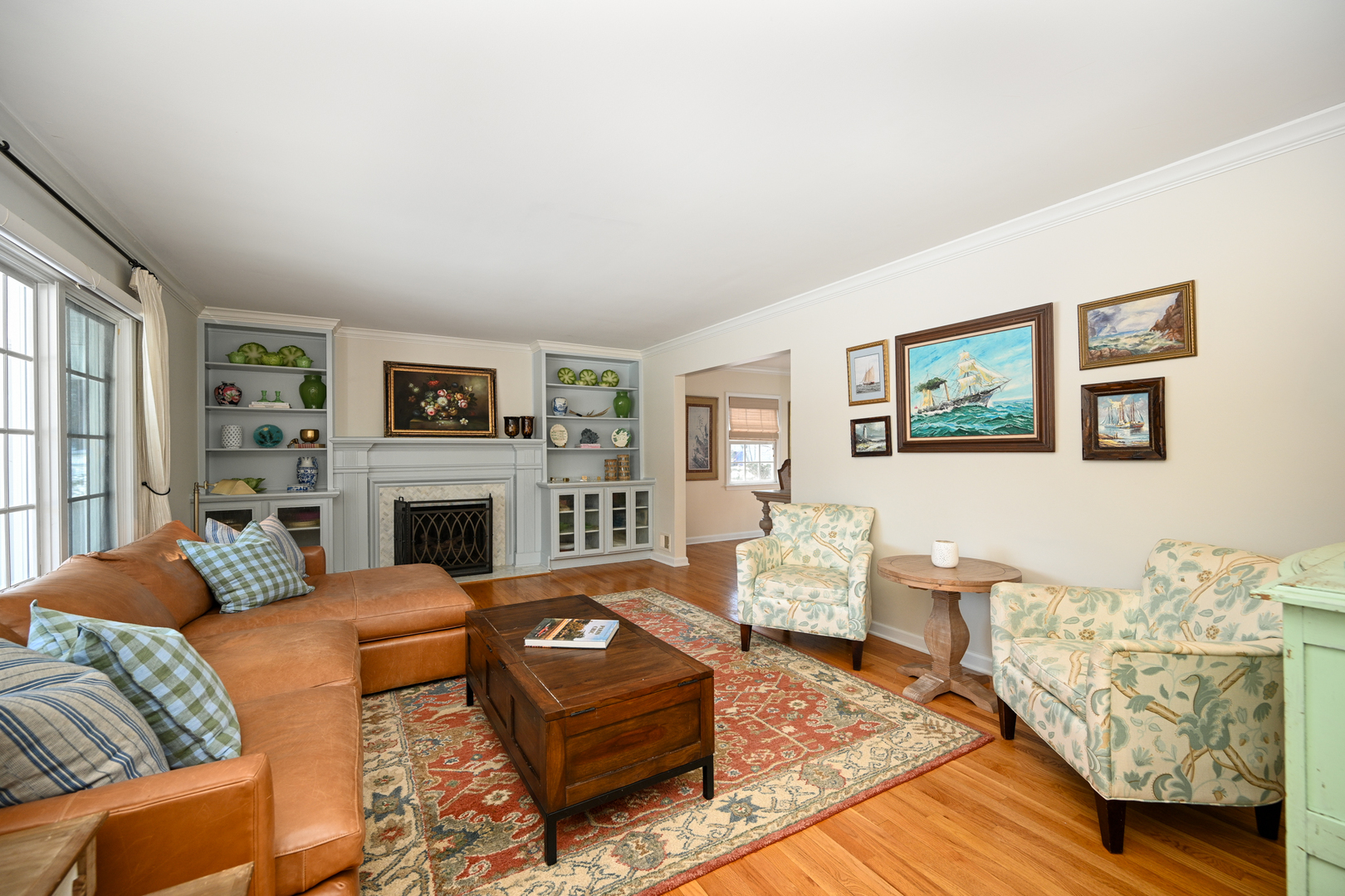 266 Exmoor Avenue, Glen Ellyn, IL 60137