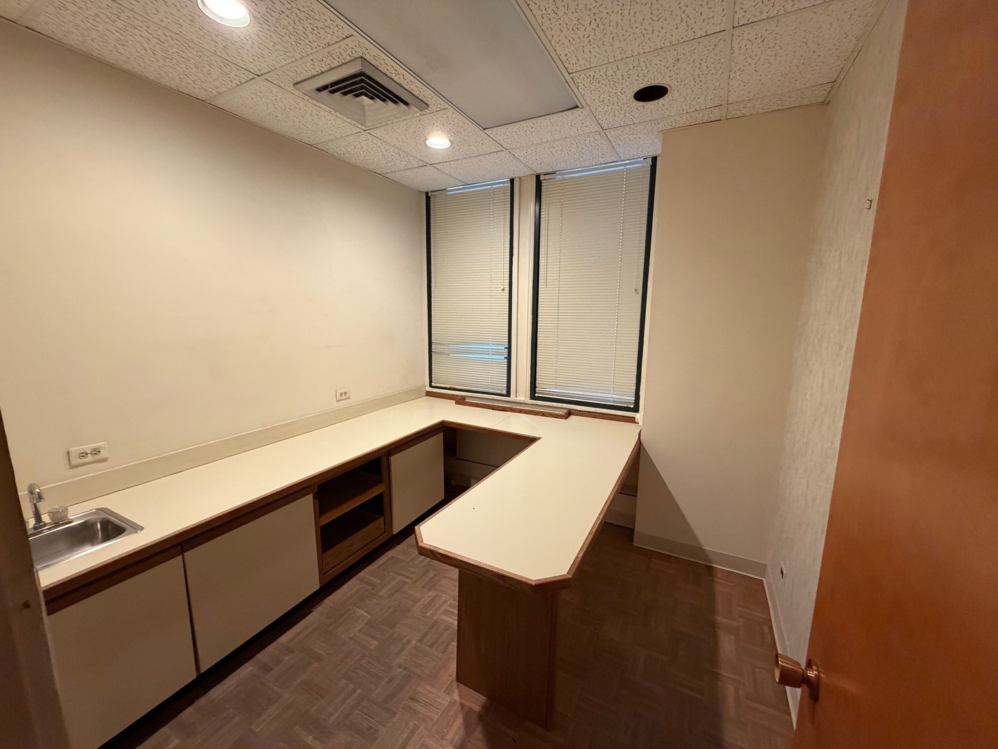 111 N Wabash Avenue #1610, Chicago, IL 60602