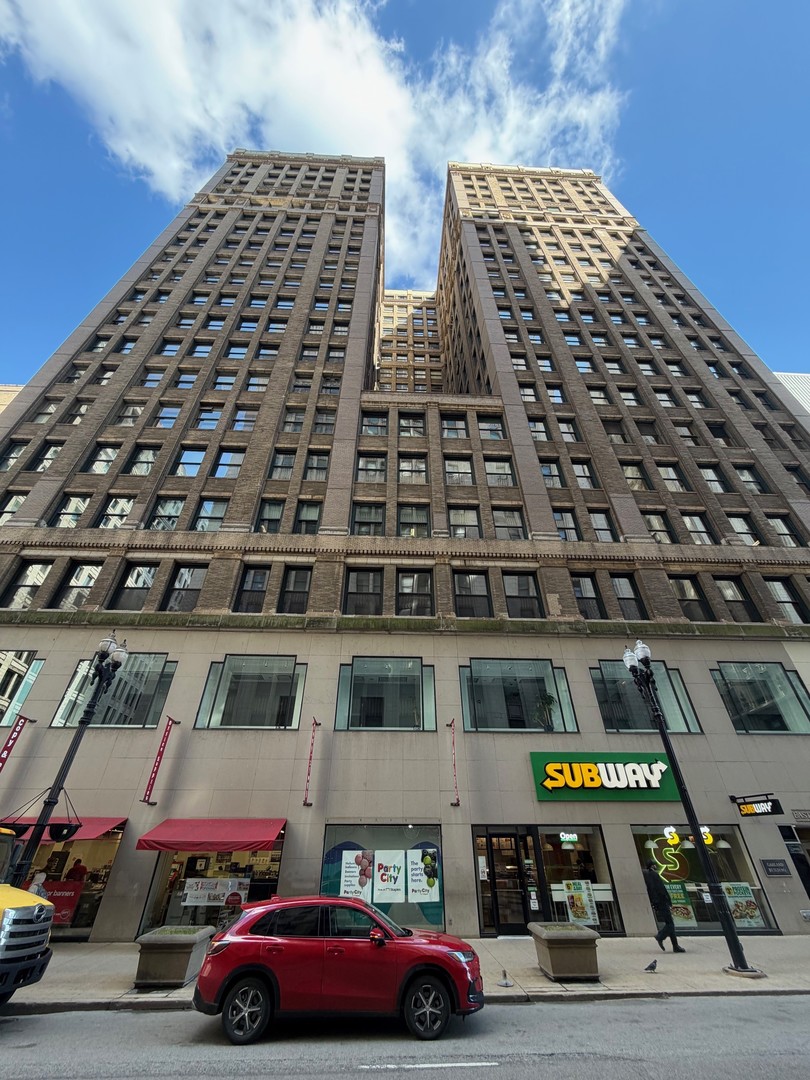 111 N Wabash Avenue #1610, Chicago, IL 60602