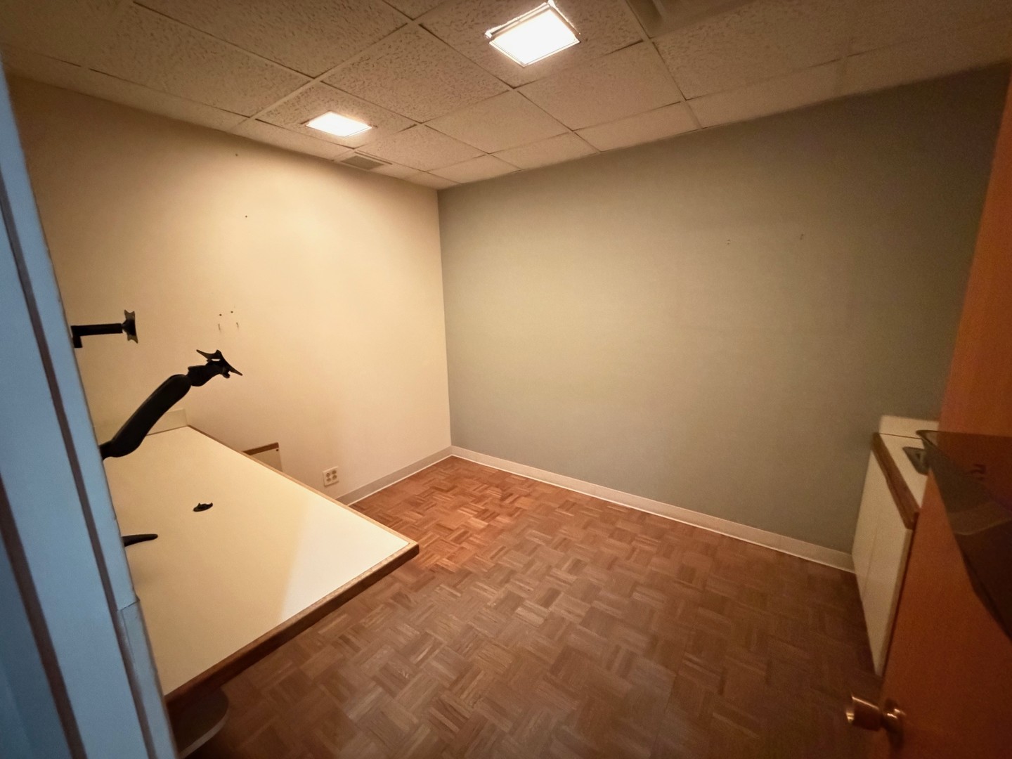 111 N Wabash Avenue #1610, Chicago, IL 60602