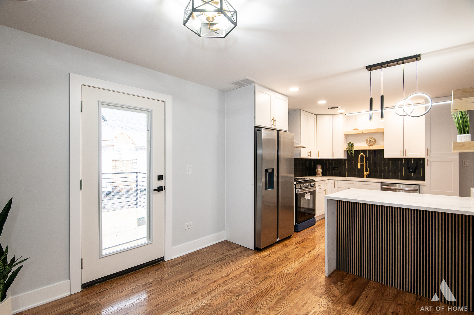 8459 S 85th Court, Hickory Hills, IL 60457