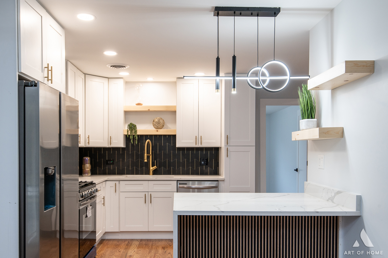 8459 S 85th Court, Hickory Hills, IL 60457