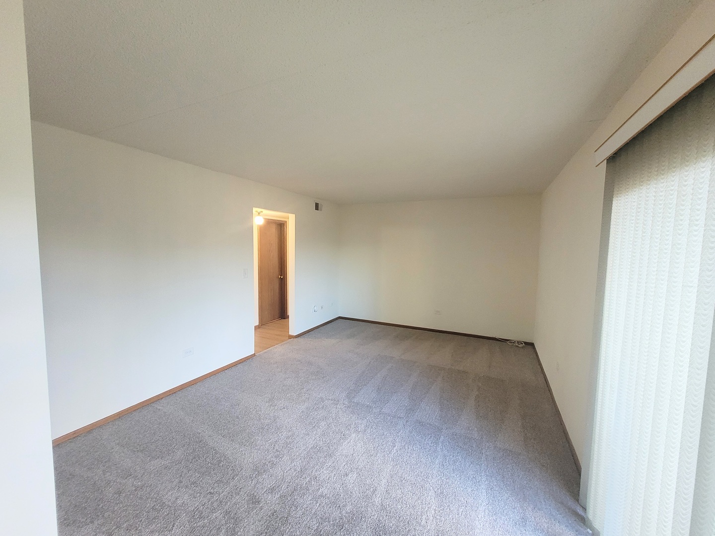 6305 S Nashville Avenue #2S, Chicago, IL 60638