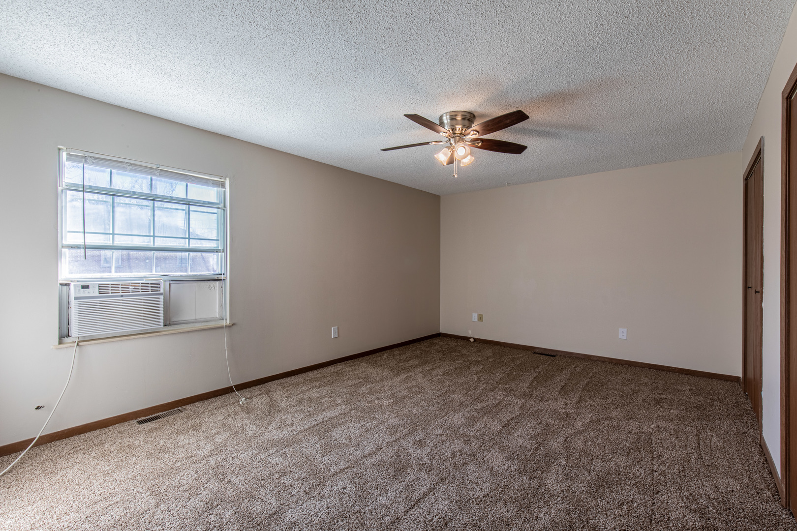 824 W Marquette Street, Princeton, IL 61356