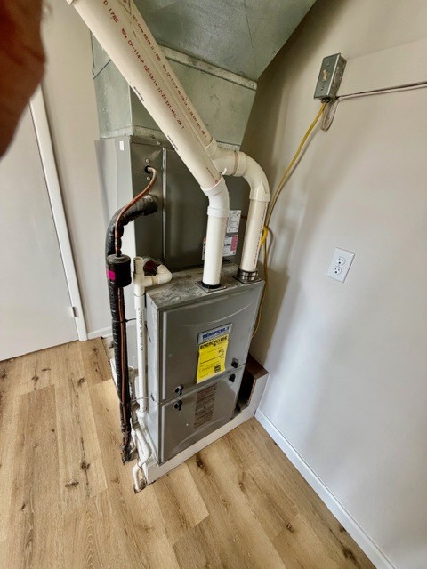 109 S Elm Street, Lexington, IL 61753