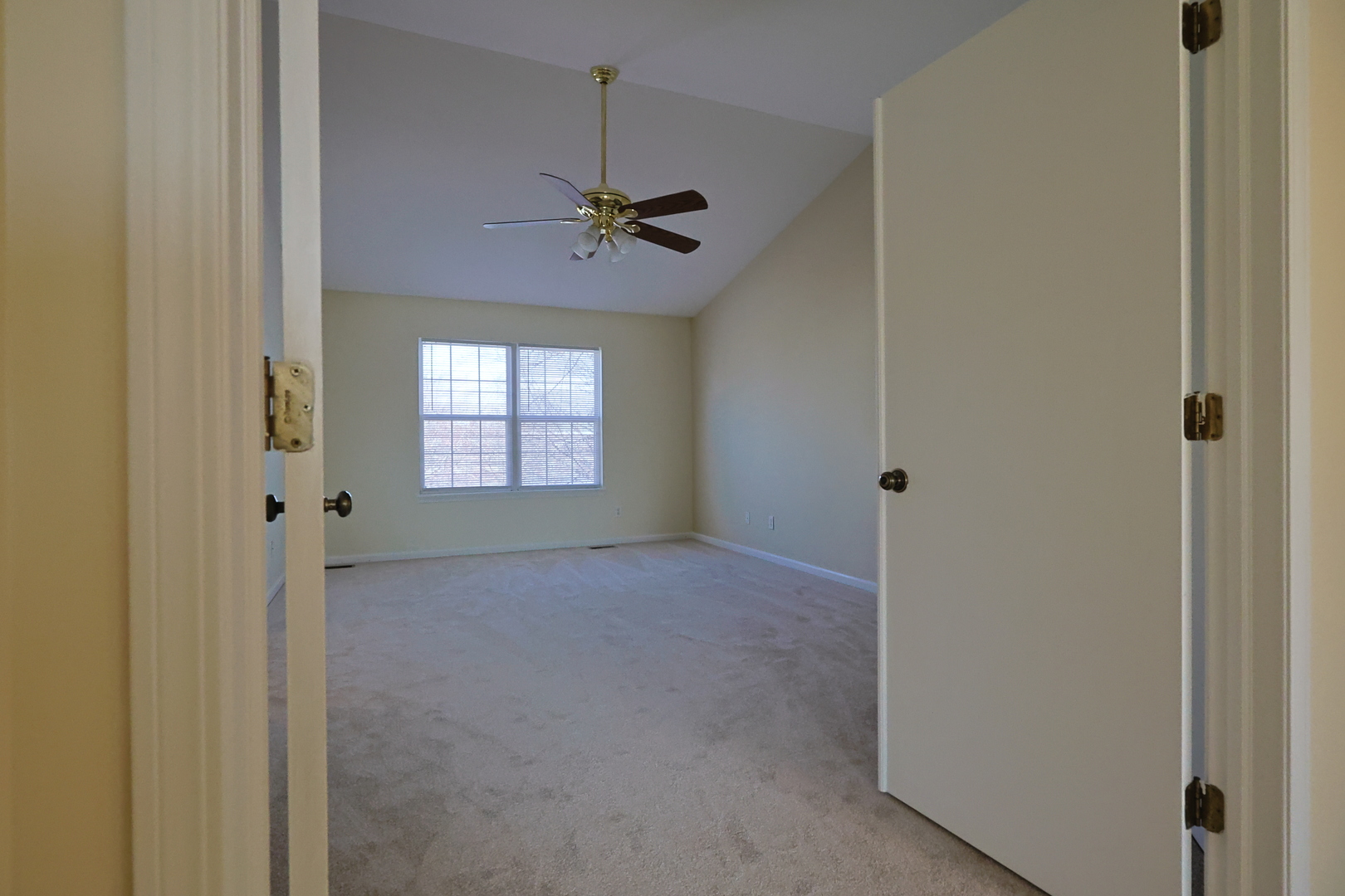 14252 S Hemingway Circle, Plainfield, IL 60544