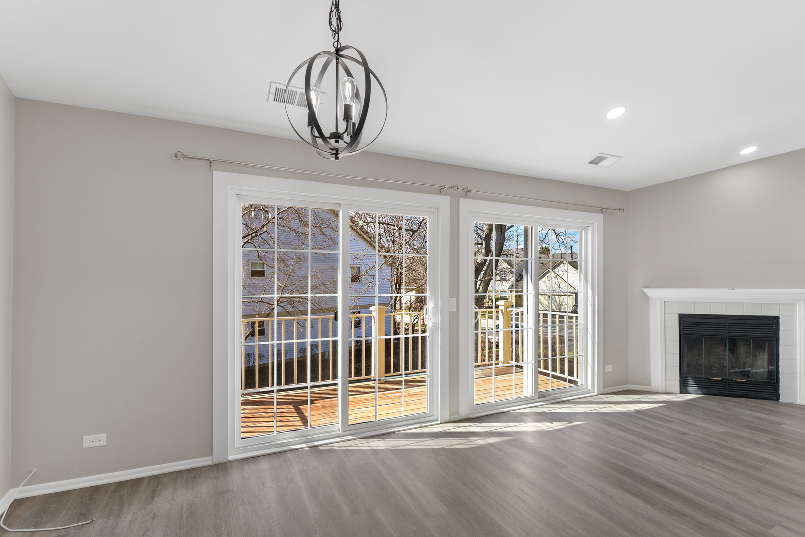 210 Dublin Lane #V2, Schaumburg, IL 60194