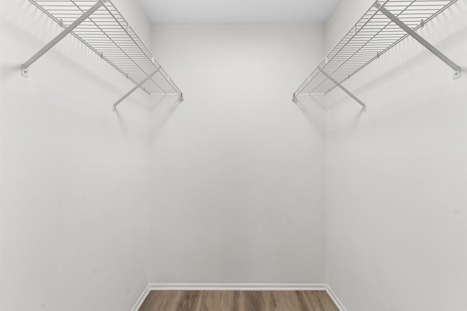 210 Dublin Lane #V2, Schaumburg, IL 60194