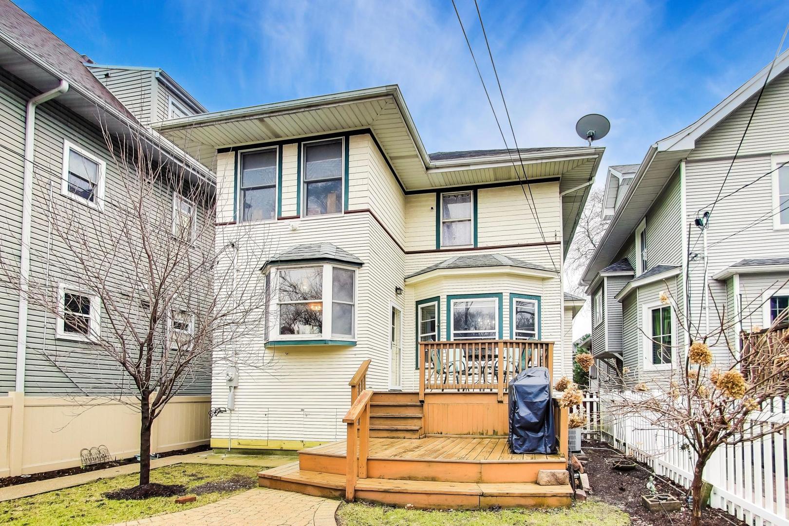 1308 W Glenlake Avenue, Chicago, IL 60660