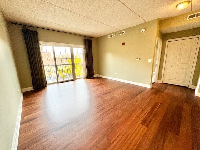 100 S Emerson Street #204, Mount Prospect, IL 60056