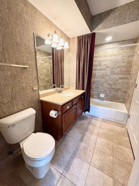 100 S Emerson Street #204, Mount Prospect, IL 60056