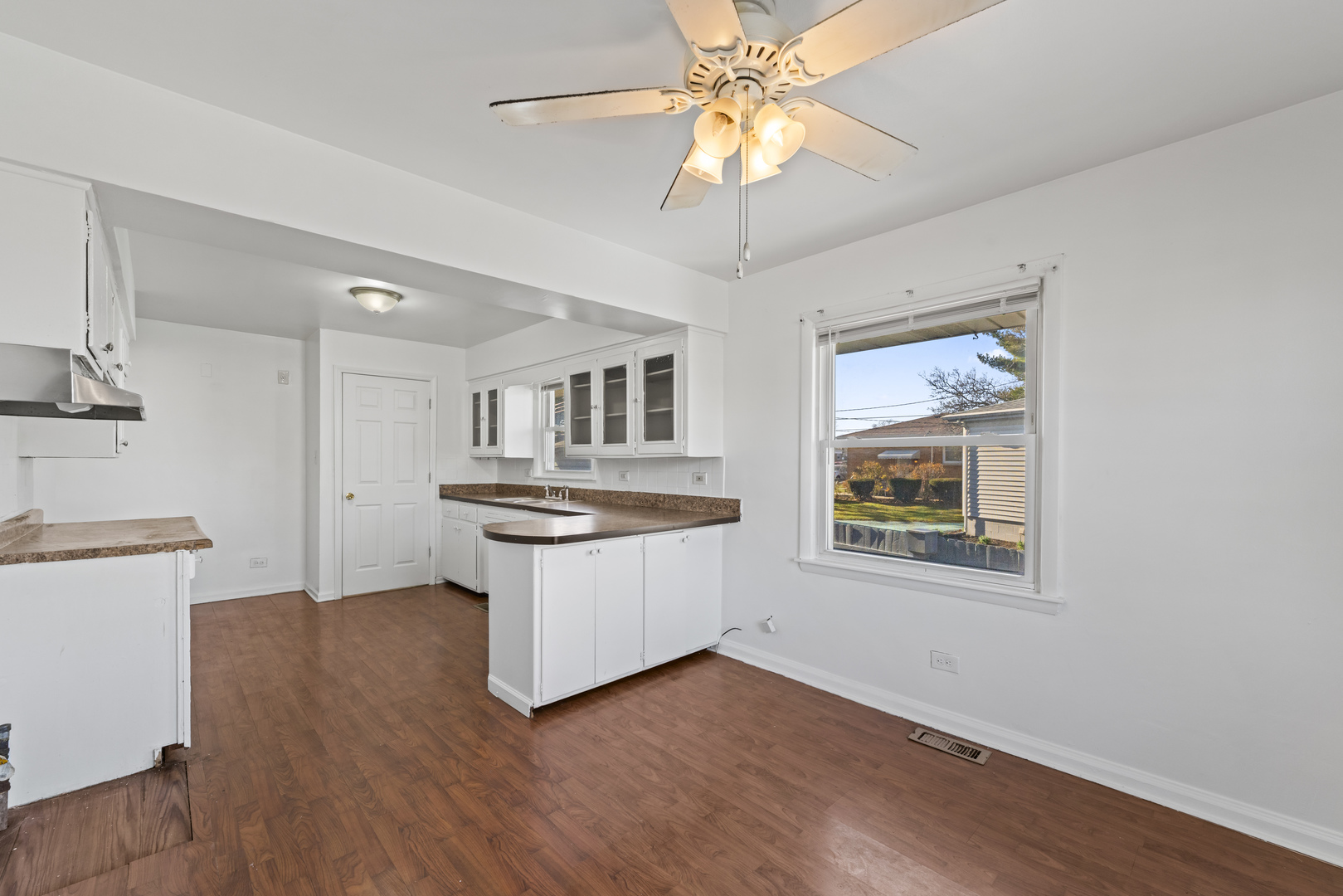 16426 Shirley Court, South Holland, IL 60473