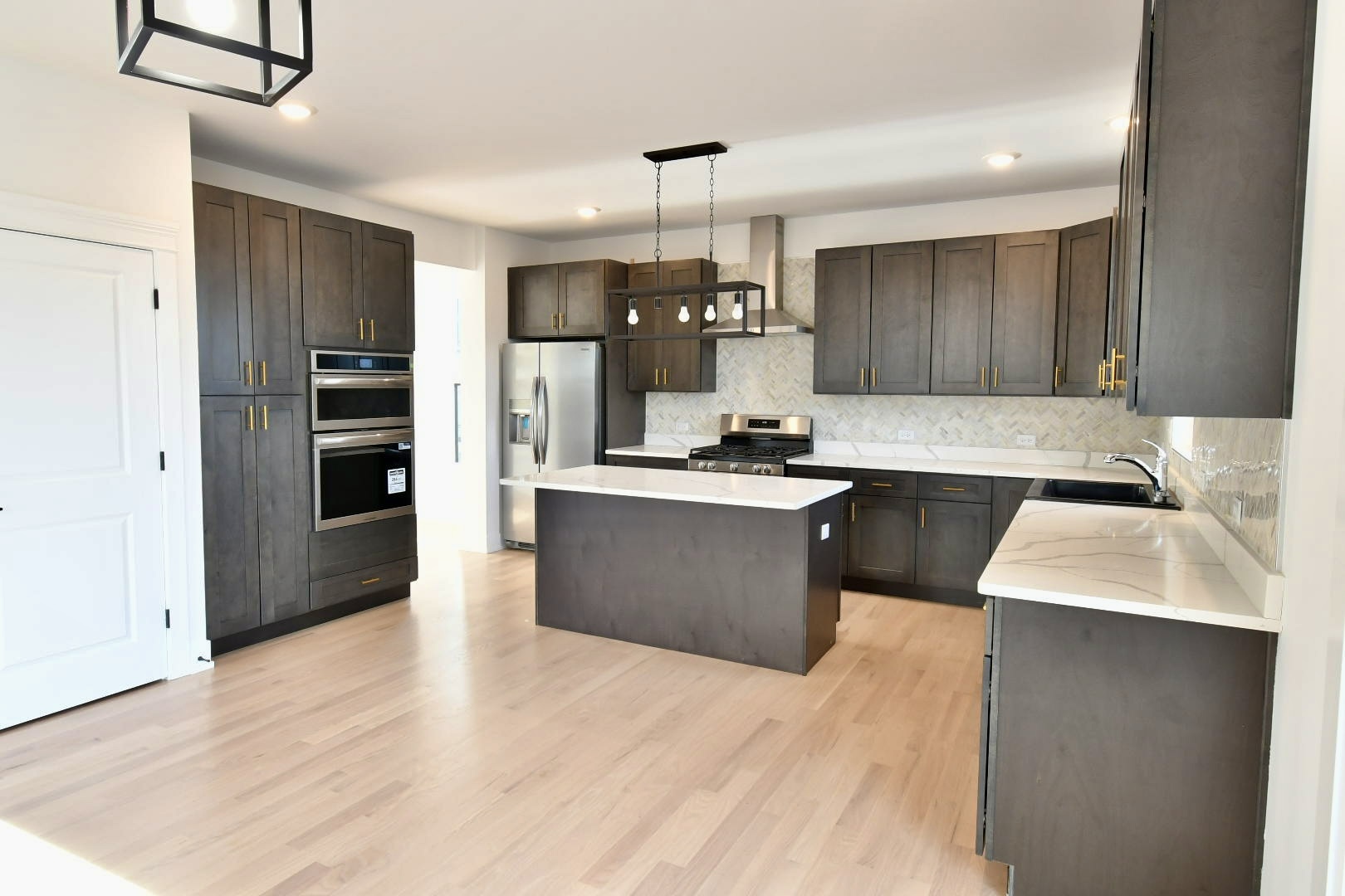 3572 Alpha Street, Lynwood, IL 60411